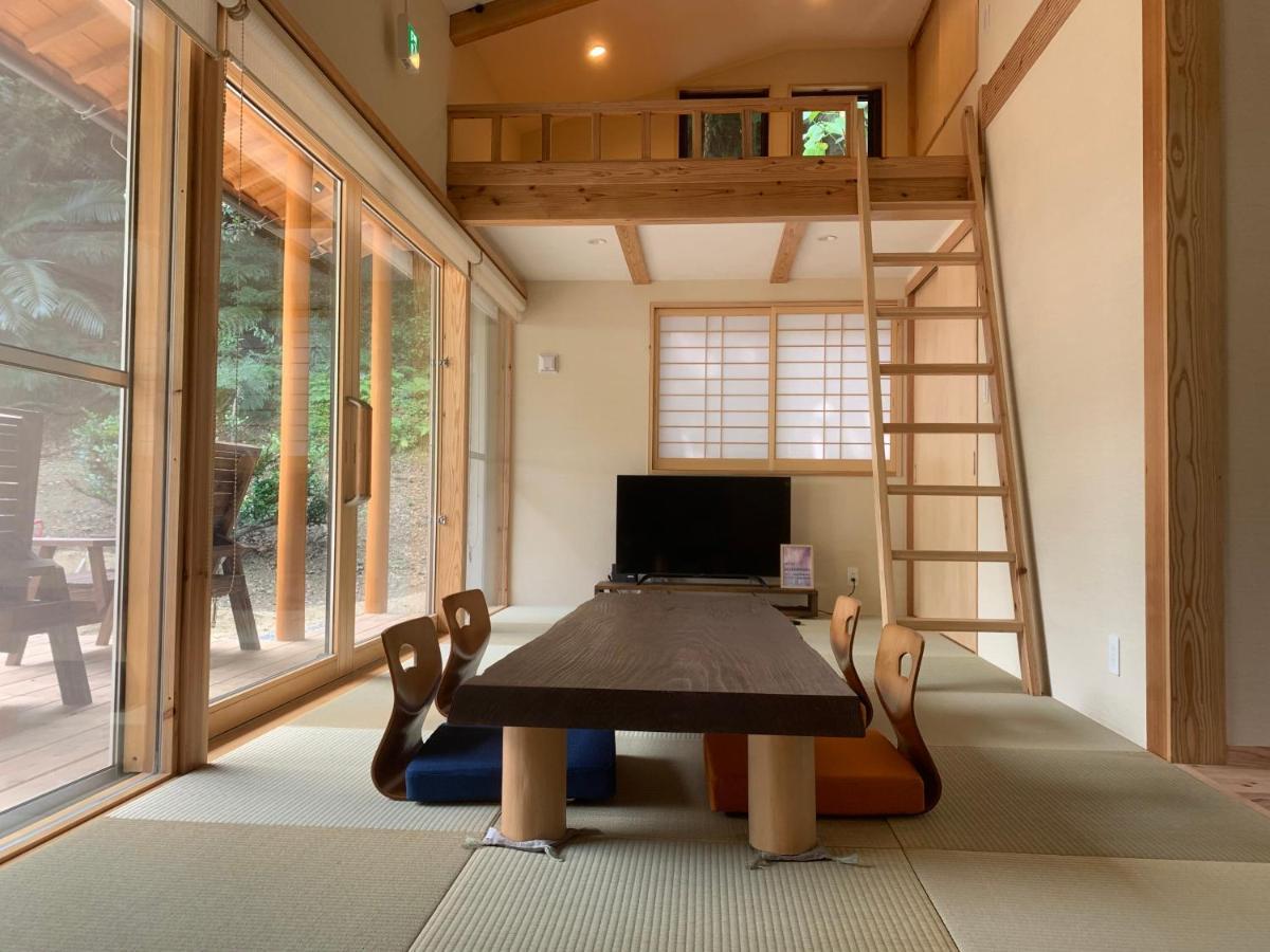 マムヴィッラin森の中の一軒家 Villa Nago Exterior foto