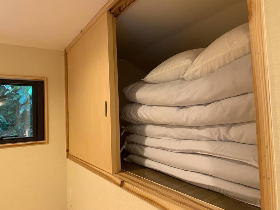 マムヴィッラin森の中の一軒家 Villa Nago Exterior foto
