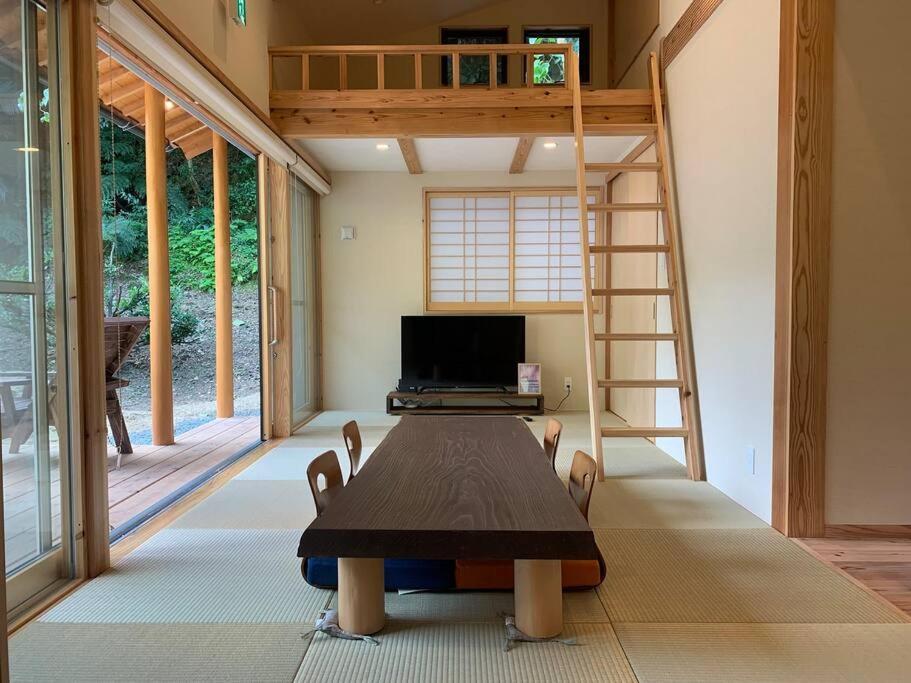 マムヴィッラin森の中の一軒家 Villa Nago Exterior foto